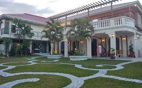 Casa Familya